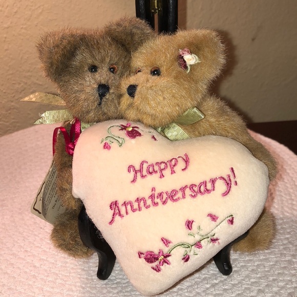 Boyd’s Bear Happy Anniversary Two Bears/Heart - Picture 1 of 8